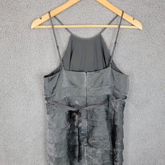 Elegant Gray Sleeveless Dress - Picture 5 of 12